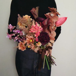 テラコッタ×ボルドーの秋カラーブーケ  アーティフィシャルフラワー 結婚式 ブーケ 造花ブーケ 8枚目の画像