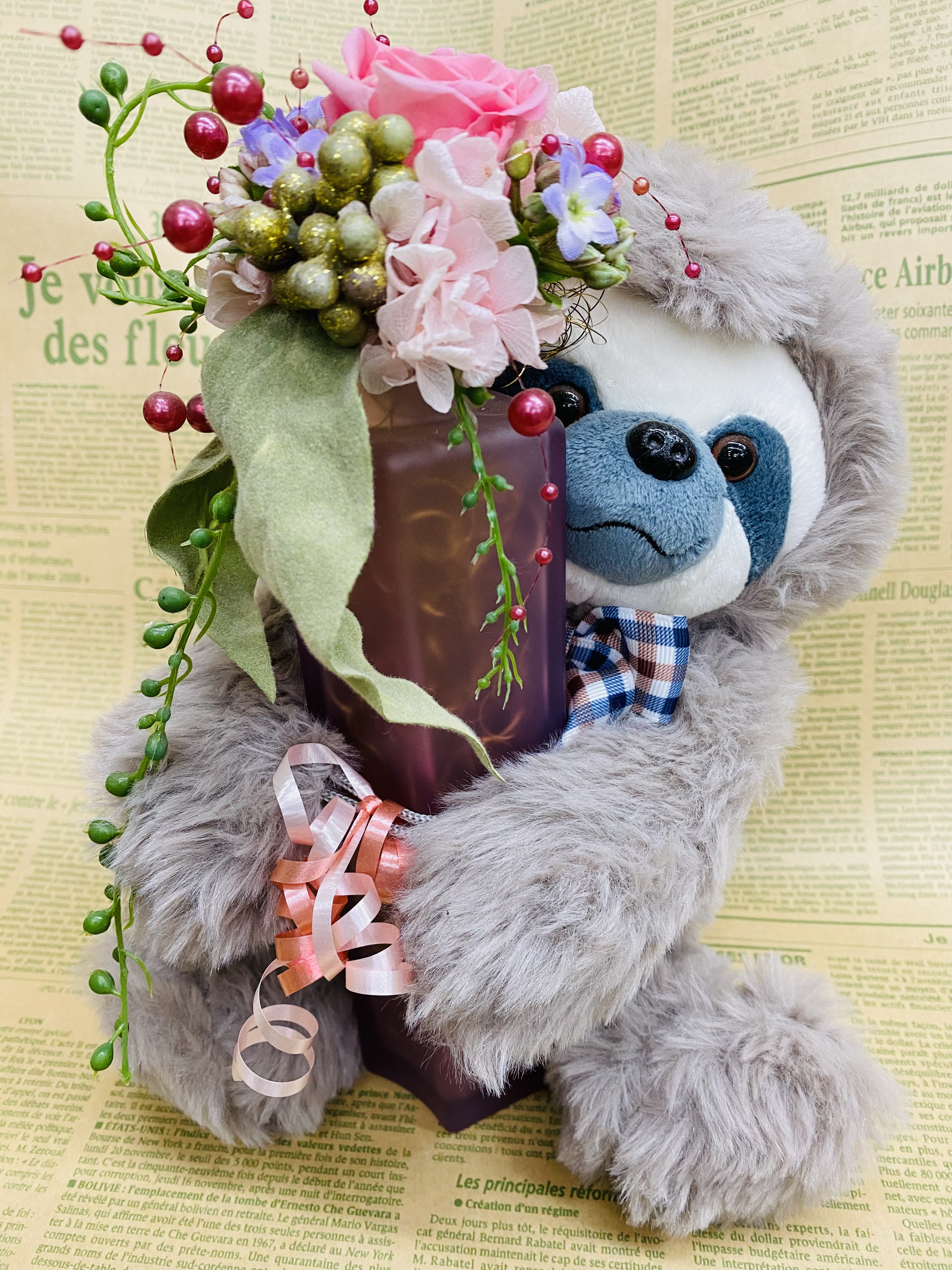 一点物【フラワーギフト】ナマケモノからプリザーブドフラワーのプレゼント