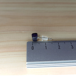 単品 フローライト (濃紫) ピアス サージカル仕様 キャッチはシリコン [48] FL_48 7枚目の画像