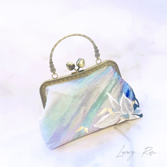 ラスト1点特別価格！気品漂うカトレアのモダンに眩い輝きの高級西陣帯地を使ったがま口パーティーバッグ帯バッグフォーマル 4枚目の画像