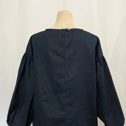 ラミーリネン100%バルーン袖プルオーバー 3枚目の画像