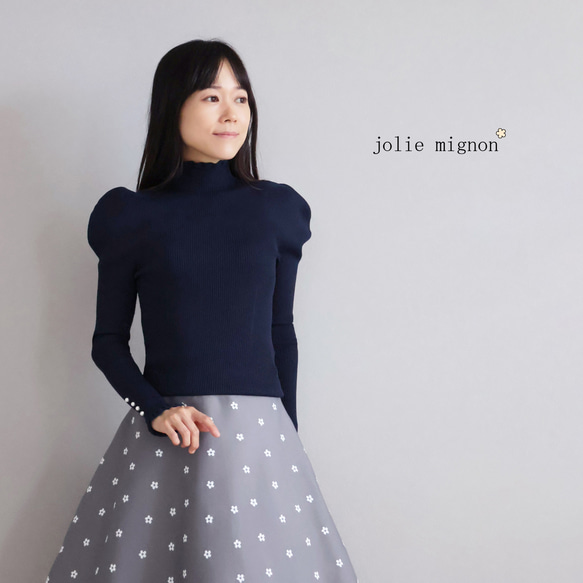 ジョリーミニョン / パフショルダー ハイネックプルオーバー ホールガーメント 完売です！】ホールガーメント パフショルダープルオーバー【ダーク