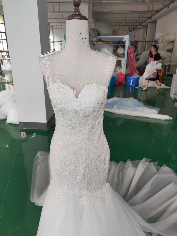 上品！ウエディングドレス マーメイドライン 総レース 花嫁/二次会  
