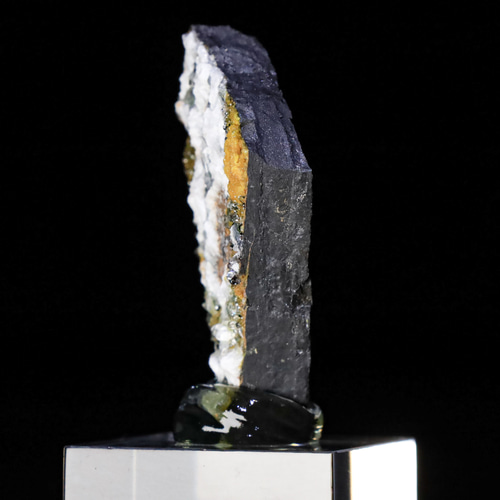 エトリンガイト ☆超希少鉱物の稀有共生☆ 23g 天然 クォーツ