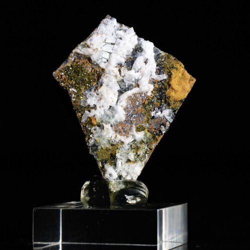 エトリンガイト ☆超希少鉱物の稀有共生☆ 23g 天然 クォーツ カル