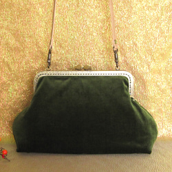 レトロチックな別珍の２wayバッグ（抹茶） 2枚目の画像