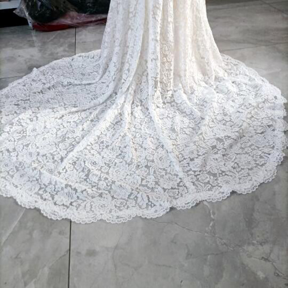 優雅灰白色婚紗奢華全蕾絲 V 領絲帶拖尾新娘/婚禮/招待會 第8張的照片