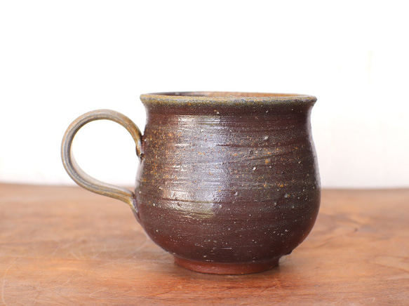 備前焼 コーヒーカップ(大)　ロクロ目・サンギリ　c7-058 2枚目の画像
