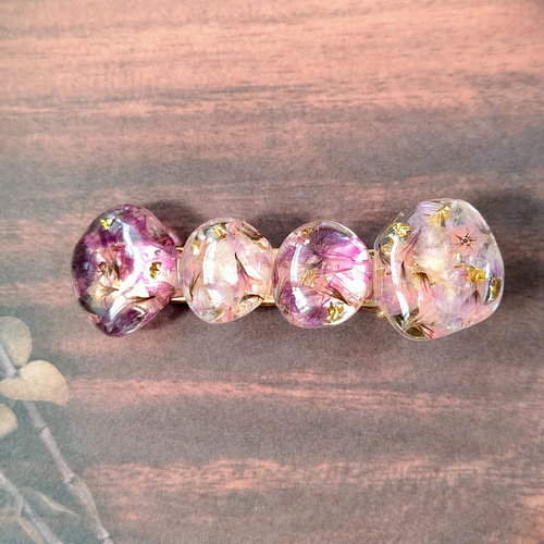 秋の新作 パープルとピンクのスターチスのドライフラワーのストーン型