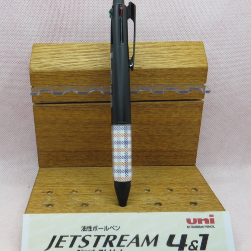 新作 ジェットストリーム4＆1フルブラック限定品カスタムグリップ(本体