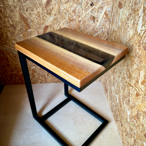 【一点物】ウッドレジン　サイドテーブル ウッドレジンサイドテーブル（ピンク：さくら）mawore-t005 | mawore