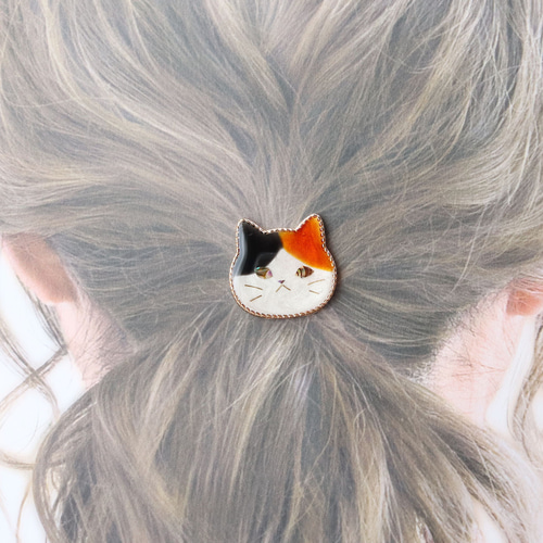 受注生産】ウルウルおめめの猫ヘアゴム（ミケさん）螺鈿風・三毛猫 