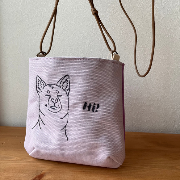 ”Hi”柴犬さんのポシェット　薄紫パープル 1枚目の画像
