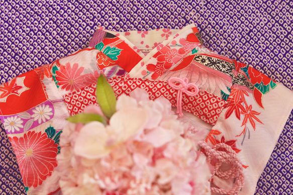 aibo 艶やかきもの：四季花金彩（aiboちゃん用・ハンドメイドのお洋服） 3枚目の画像