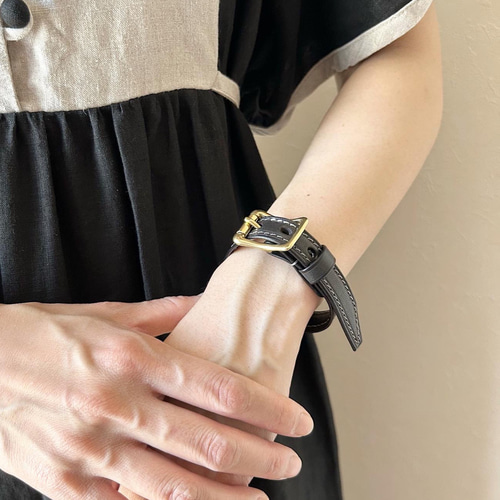 いつものコーデに添えるアクセント ベルトブレスレット ブレスレット 