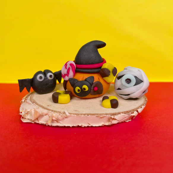 ハンドメイド　ハロウィン飾り　黒猫のお家　置物