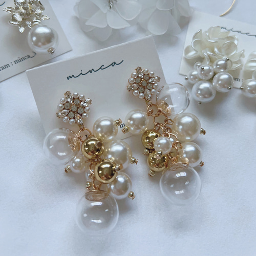 ☆❤️  花びら　パール　ジャラジャラ　ピアス　イヤリング　ハンドメイド パールフラワー じゃらじゃら ピアス - Daisy | minne byGMO