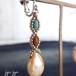 【再出品】beads earrings ＊ drop beige 3枚目の画像