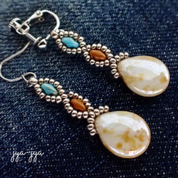 【再出品】beads earrings ＊ drop beige 5枚目の画像