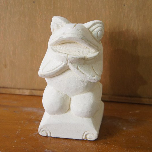 パラス石 石彫り バリ島 アジアン オブジェ 置物 カエル 15cm (口