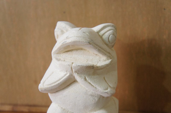 パラス石 石彫り バリ島 アジアン オブジェ 置物 カエル 15cm (口) 手彫り彫刻 6枚目の画像
