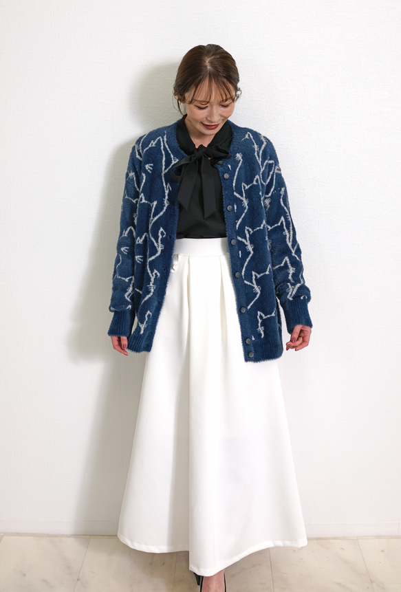 【新作】鬼可愛い フェザーヤーン 猫 総柄 クルーネックニットカーディガン 3枚目の画像