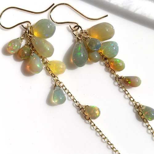 極上 プレシャスオパール 大粒 ピアス イヤリング 14kgf 極上 染め