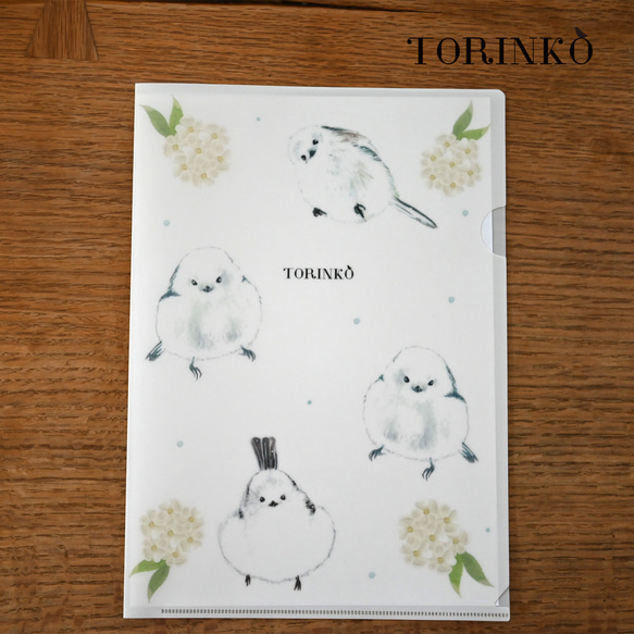 「シマエナガとお花」A4クリアファイル　TORINKO 8枚目の画像
