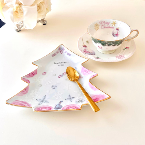 Sweetsとオーナメントが輝く♡クリスマスカップアンドソーサー Sweetsとオーナメントが輝く♡クリスマスカップアンドソーサー