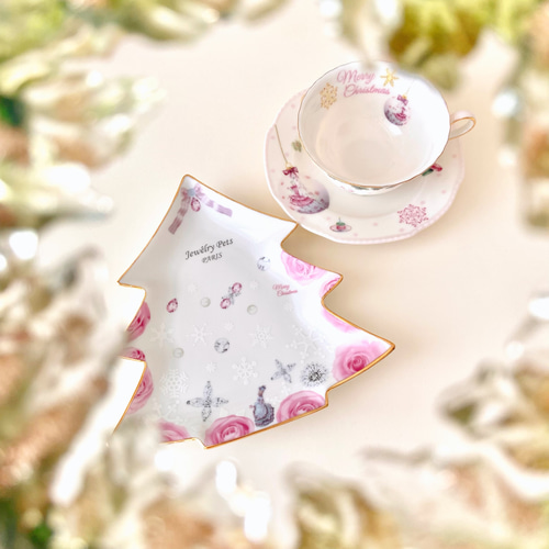 Sweetsとオーナメントが輝く♡クリスマスカップアンドソーサー Sweetsとオーナメントが輝く♡クリスマスカップアンドソーサー