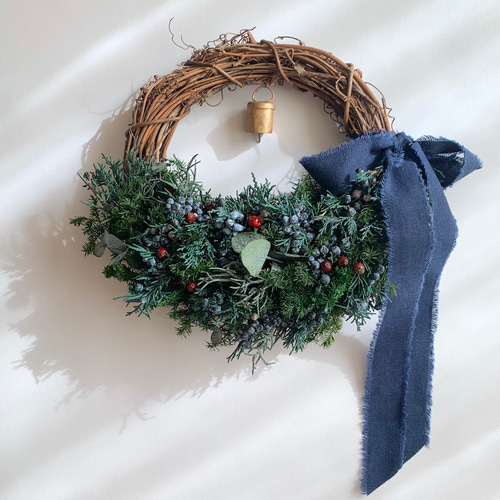 Merry Christmas 2025 静かな森の木の実のリース 〜38cm クリスマス