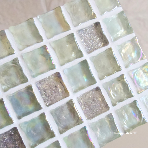 アンティークデザイン◾️ガラス天板×タイル張り ディスプレイ台/ 飾り