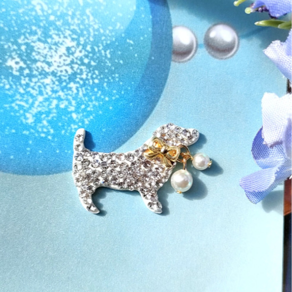 犬 の ブローチ  swarovski ビーズ使用 7枚目の画像