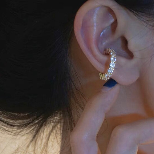 新作 ビジュー イヤーカフ 高品質 ear cuff キラキラ CZダイヤ