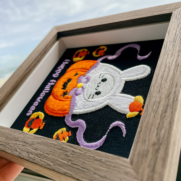 【Halloween】達摩南瓜兔 刺繡畫|實木框|附包裝 第1張的照片
