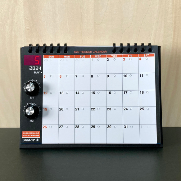 [2024年曆] Synth Calendar SKM-12 每月變化的設計 桌面/磁鐵 第6張的照片