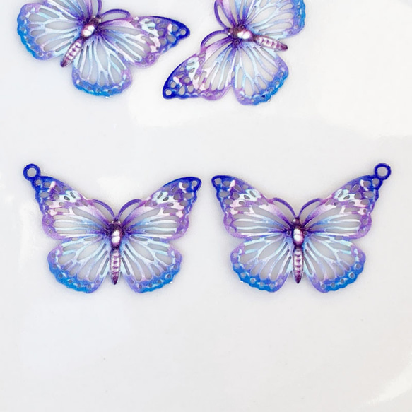 透かし蝶チャームラベンダー４個 1枚目の画像