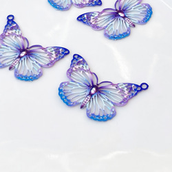 透かし蝶チャームラベンダー４個 2枚目の画像