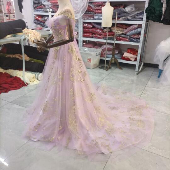 豪華！粉紫色 キラキラグリッターチュール パール フリルトレーン  