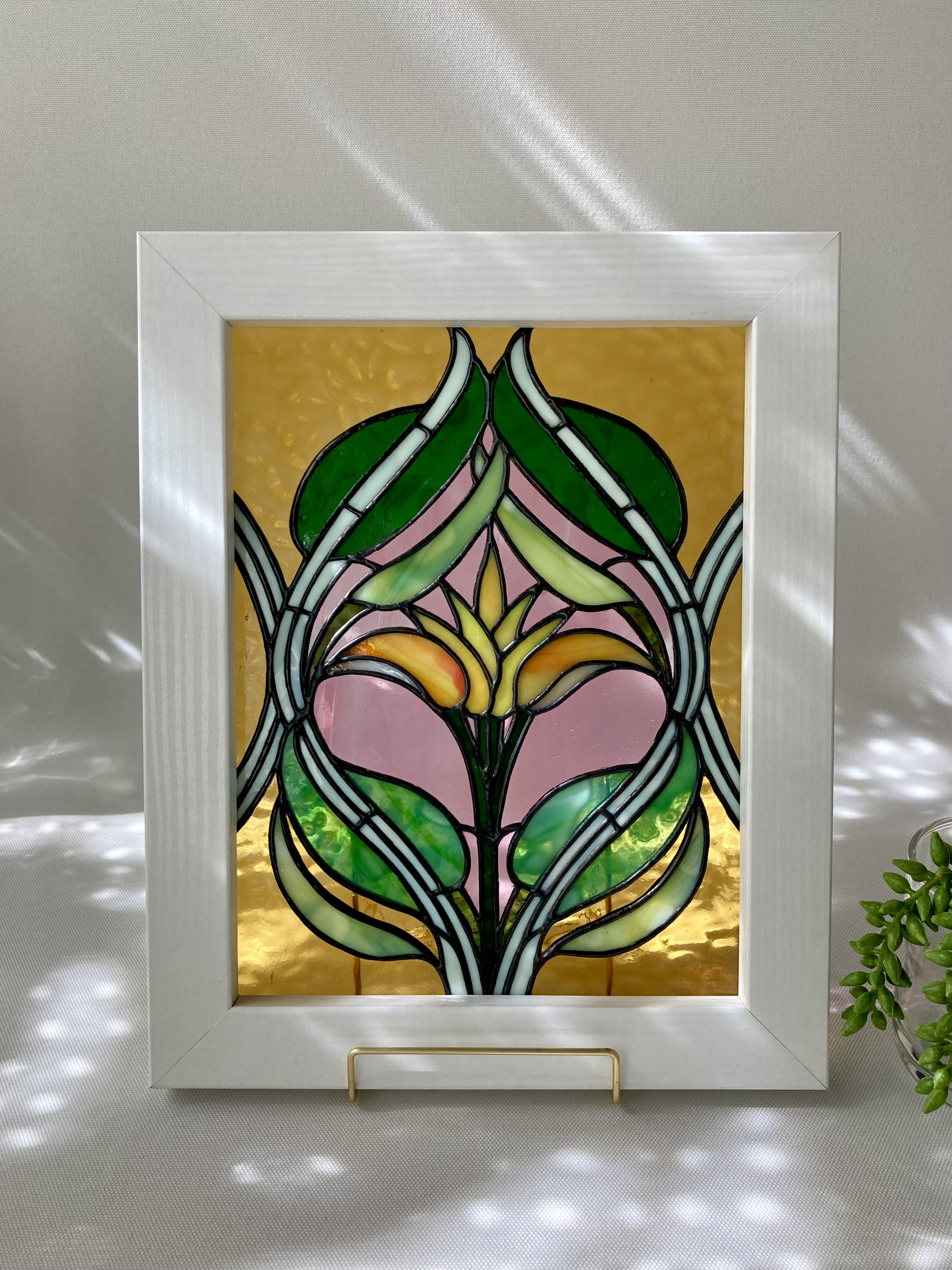 ステンドグラスPアールヌーボー調ぶどうとトンボ(1462)