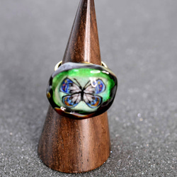 蝶　ガラス工芸家の創作した一点物のガラスの指輪。ｙ1988-452　ガラスリング、ハンドメイド 5枚目の画像