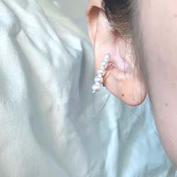銀色填充珍珠線耳夾 珍珠耳夾 第2張的照片