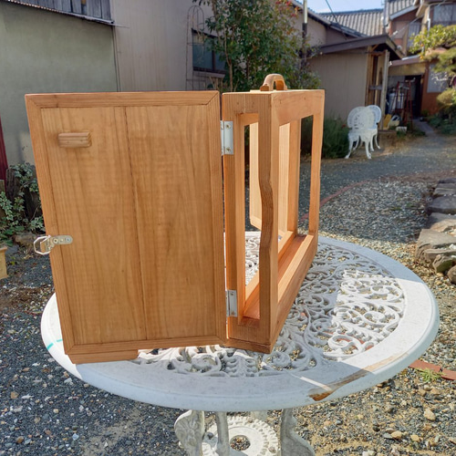 扉付き柿渋塗B4判紙芝居舞台 その他家具 ヒロ工房 通販｜Creema