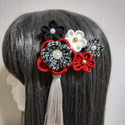 髪飾り 髪飾りえんじ 髪飾り黒 リボンえんじ リボン黒 成人式髪飾り  