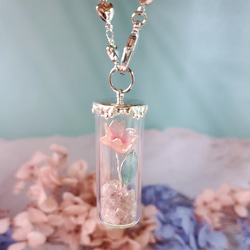溫室的呵護系列～櫻花水晶花玻璃瓶掛鏈吊飾 第2張的照片