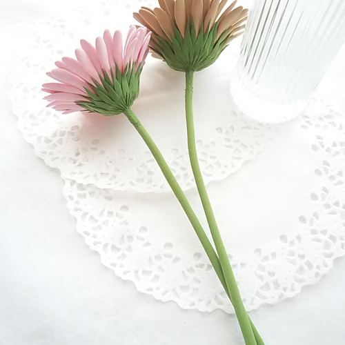 現品限り】❁ピンクとブラウンのクレイフラワーガーベラ2本セット