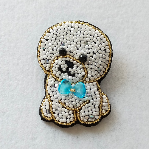 音楽家ビーズ刺繍ブローチ レシピNo.KR0946 エンブレム風ビジュー刺繍ブローチ – 貴和