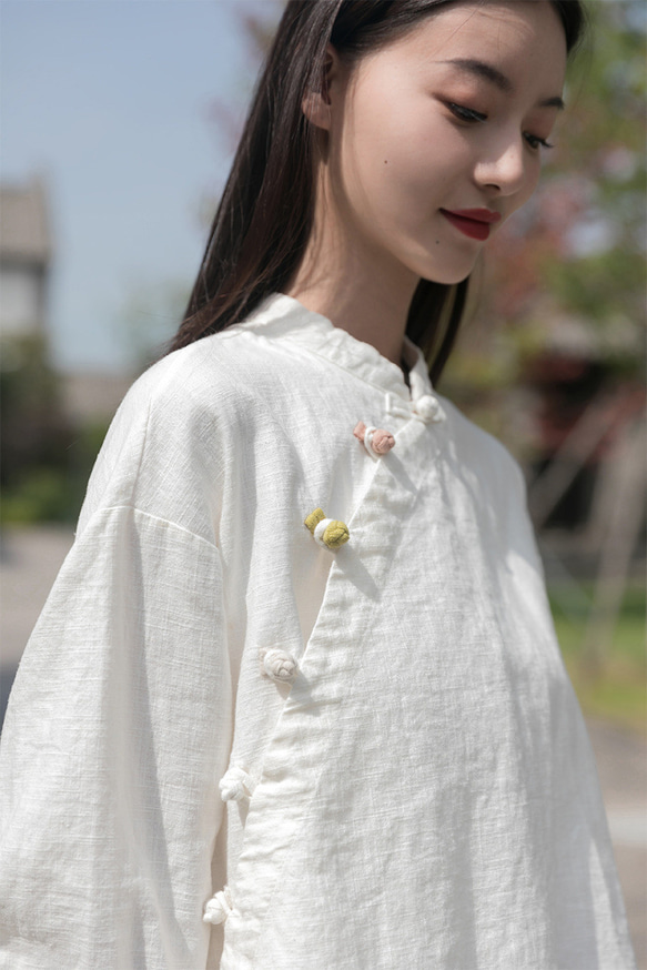 レトロな詰め襟のブラウス 手作りの綿麻シャツ #白です 8枚目の画像