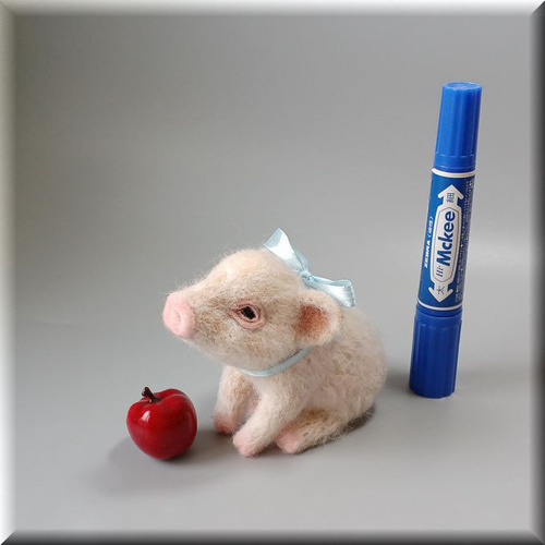 Tiny zoo 作家 羊毛フェルト テディベア ハンドメンド ぬいぐるみ ブタ Amazon.co.jp: keiko kikuchi 作家 フェルト ぬいぐるみ