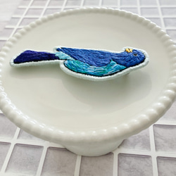 幸運の青い鳥　刺繍ブローチ 11枚目の画像
